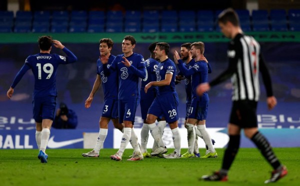 El equipo de los Blues junto a los Hammers siguen escalando posiciones.