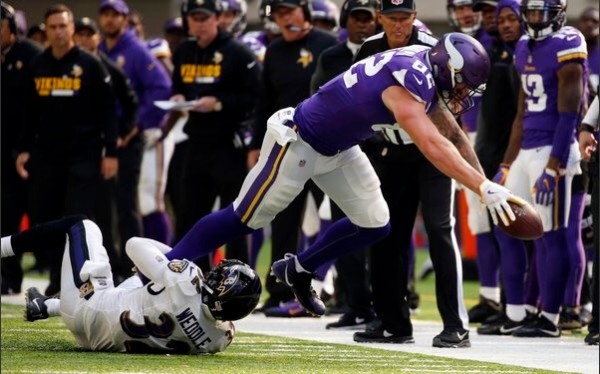 Continúan Vikings en ascenso en la NFL