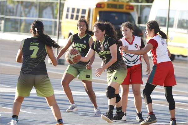 El Andes saca la casta en la Copa Condors