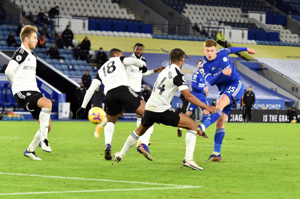 Leicester se comienza a rezagar en la Premier League.