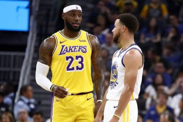 LeBron James y Stephen Curry no tendrán una disminución salarial, pero deberán dinero