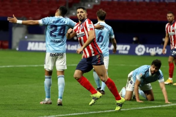 Luis Suárez marcó los dos goles del Atlético de Madrid.