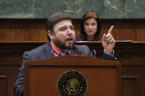 Marco Antonio Zazueta Zazueta, Diputado de Morena en la 63 Legislatura.