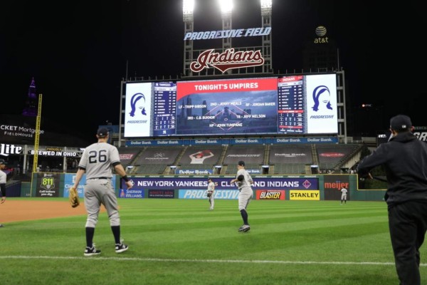 Los Yanquis necesitaron de dos juegos en Cleveland para eliminar a los Indios. (Twitter @Yankees)