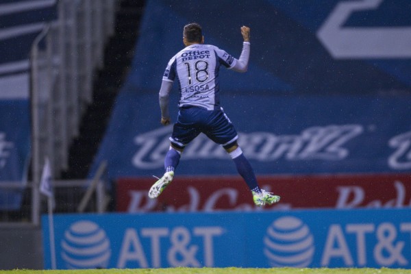 Ismael Sosa festeja su gol.