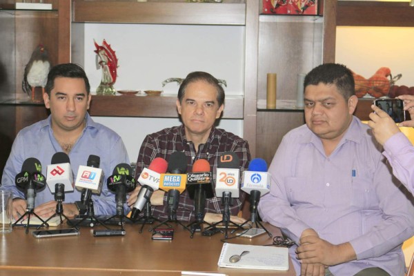 Con fin de tenencia, volverán autos a emplacarse en Sinaloa, aseguran