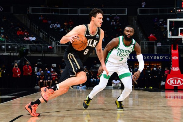 Los Hawks ganaron por 127-112 a Celtics. Foto: Twitter @ATLHawks
