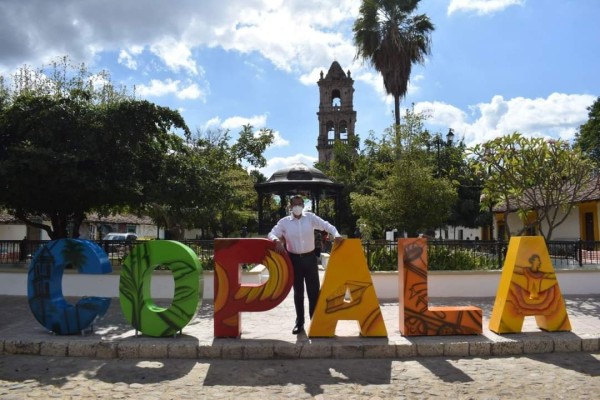 Inauguran parador fotográfico en el pueblo de Copala