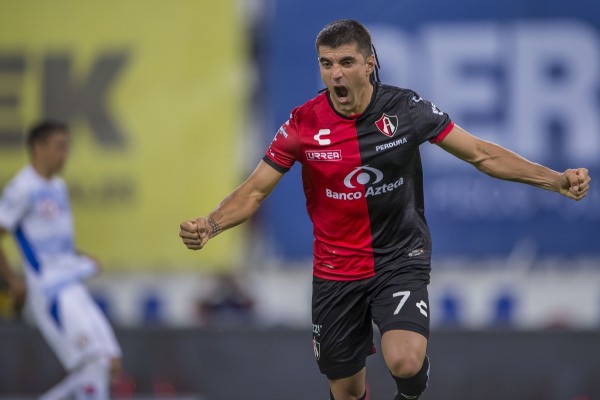 Ignacio Malcorra celebra su gol.