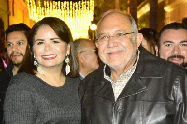¡Estamos bien!, asegura esposa de El Químico