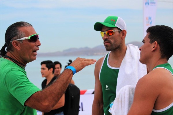 Lombardo Ontiveros y Juan Virgen fueron reconocidos por la FIVB.