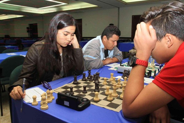 Dira Delgado suma tres puntos en la categoría 16-17 años.