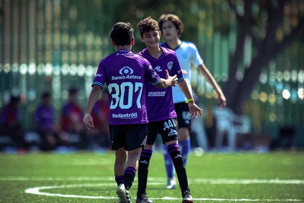 Mazatlán FC golea 8-0 a FC Dinastía.