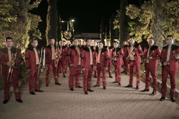 Suena La Séptima Banda con 'Yo sí me enamoré'