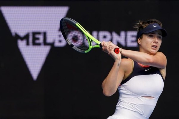 Elina Svitolina dio otro paso en el Abierto de Australia.