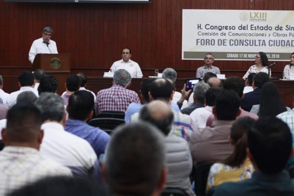 Revela foro corrupción en las Obras Públicas