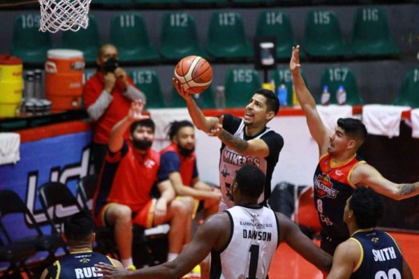 Entérate de quiénes son los Caballeros que comandan las conferencias de la LNBP