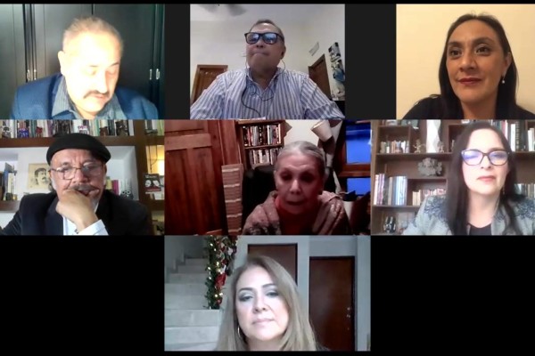 Cutberto López, Ulises Cisneros, Carmen Zavaleta, Rodolfo Arriaga, Luisa Huertas, Minerva Solano y Maritza López, durante la presentación.