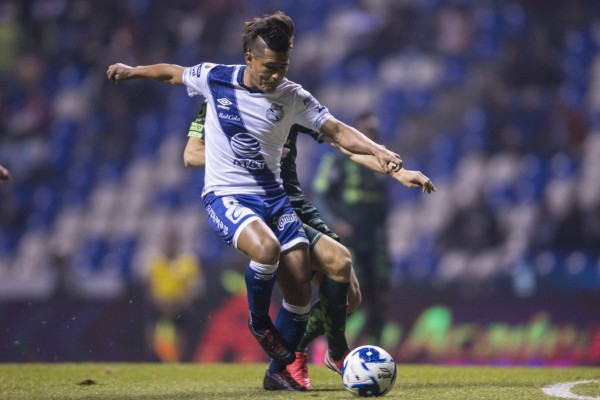 Puebla y Santos Laguna empatan a dos goles.