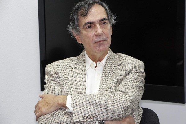 Suelta Messina chequera para empleados y reduce gasto en suministros de Servicios de Salud