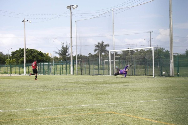 Aumentan trabajos en infraestructura deportiva en Mazatlán