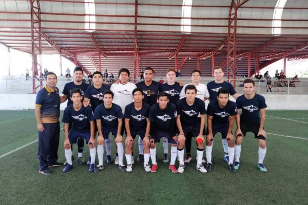 El equipo de futbol barda de la UAS se corona campeón estatal.