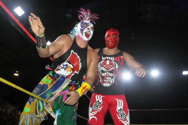 Psycho Clown engalanará la función.