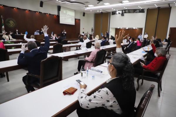 Congreso de Sinaloa en sesión ordinaria