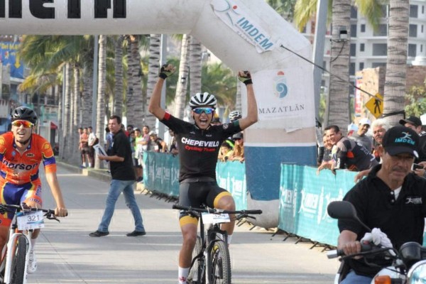 El ciclismo fue uno de los deportes disputados.