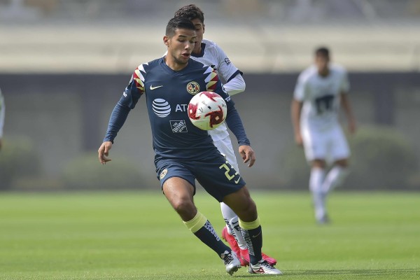 Jesús López tiene doble nacionalidad.
