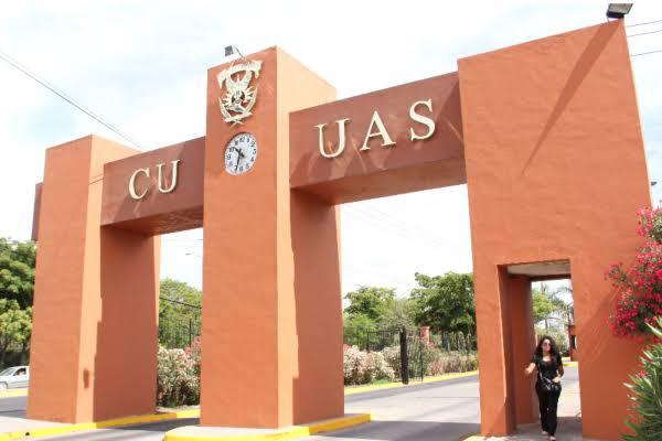 Activistas universitarios advierten faltas a la Ley la convocatoria de la UAS para designar a directores de escuelas y facultades.