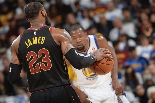 Cavaliers buscará emparejar las cosas con Warriors.