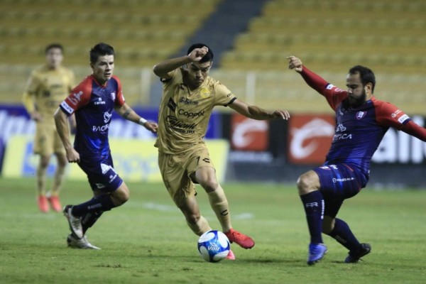 Dorados no aprovechó sus jugadas a la ofensiva.