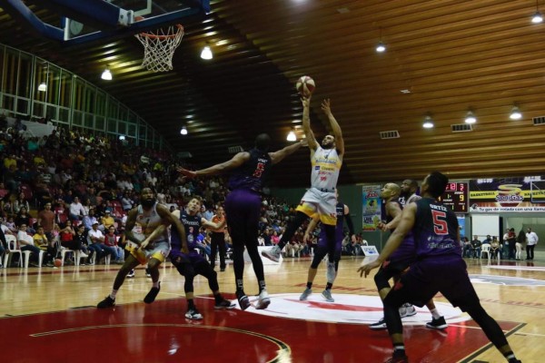 Caballeros de Culiacán sumó 8 puntos en la primera vuelta del Cibacopa.
