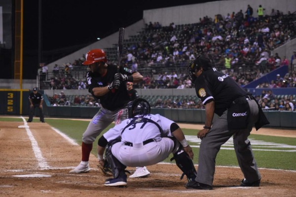 Venados de Mazatlán amarra la serie en Guasave. (Fotos: Cortesía Club Algodoneros de Guasave)
