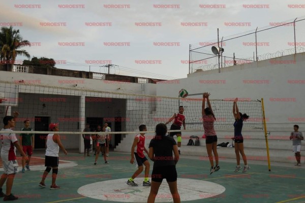 Tres categorías competirán en el voleibol.