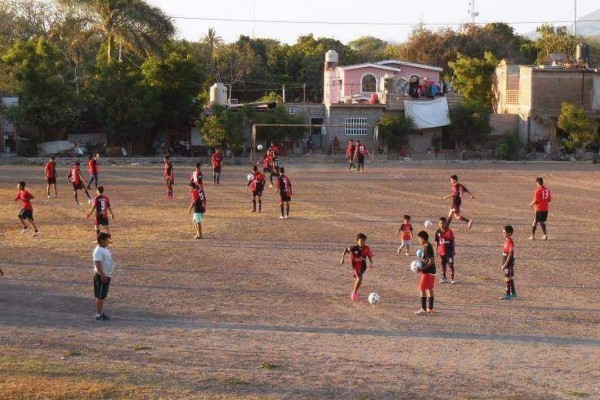 Invitan en Escuinapa a formar parte del Torneo Municipal de Futbol Infantil