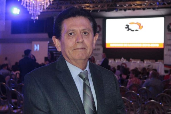 Reforma eléctrica debe tener un inversión mixta y no querer tronar a la CFE: Canaco Culiacán
