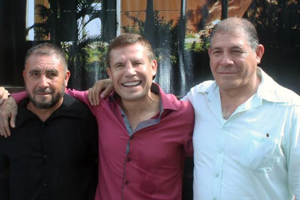 Rodolfo, Julio César y Rafael Chávez.