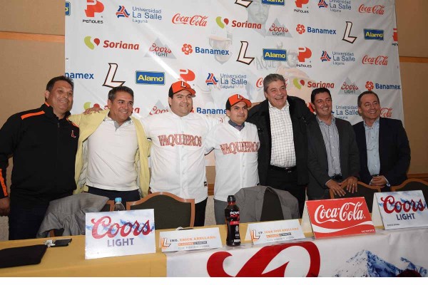 Los hermanos mazatlecos Érick y Juan José Arellano Hernández son desde ayer nuevos socios de Vaqueros Laguna, equipo de beisbol de Torreón, de la Liga Mexicana de Verano.