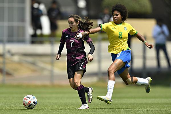 $!Culiacanense Aylin Aviléz convocada por México para la Women’s Revelations Cup