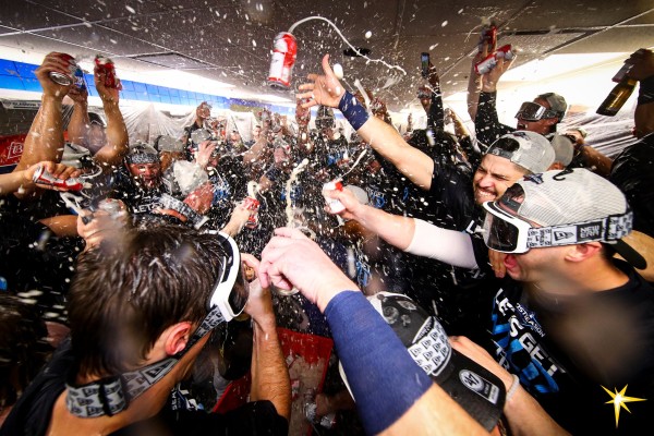Rays de Tampa Bay celebra su pase a playoffs. (Foto: @RaysBaseball)