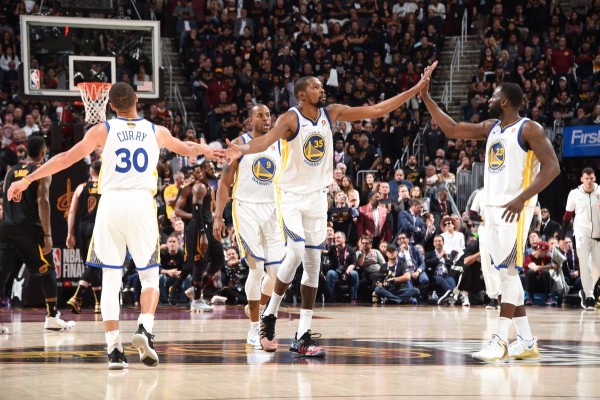 Kevin Durant tuvo una gran actuación.