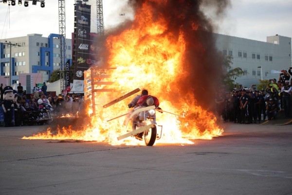 Arranca en grande la Legendaria Semana de la Moto en Mazatlán