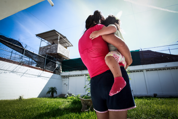 Niños presos, los invisibles del sistema penitenciario