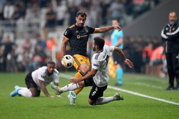 El Wolverhampton se impone de visitante al Besiktas. (Foto: Twitter @Wolves)