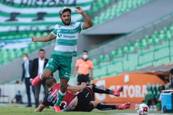 Santos Laguna busca revertir su irregular paso cuando visite este viernes a Necaxa