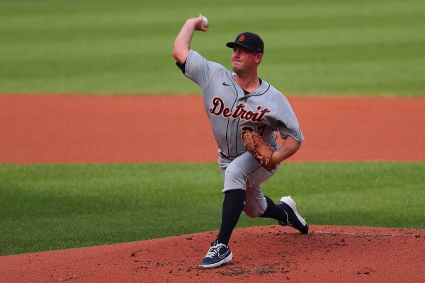 Jordan Zimmermann tratará de ganarse un lugar en el equipo grande de los Cerveceros de Milwaukee.