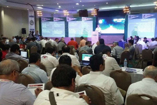Aspecto del draft de la Liga Mexicana del Pacífico celebrado en Los Mochis.