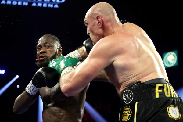 Tyson Fury fulmina en siete rounds a Deontay Wilder